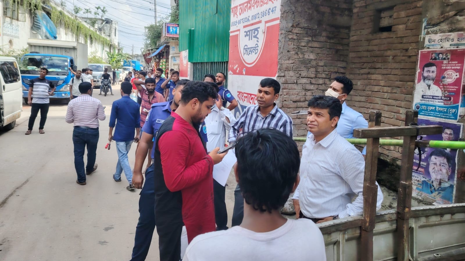 2025/July 2025/নদী দূষণের দায়ে গাজীপুরে ৯টি অবৈধ কারখানার বিদ্যুৎ ও গ্যাস সংযোগ বিচ্ছিন্ন.jpg
